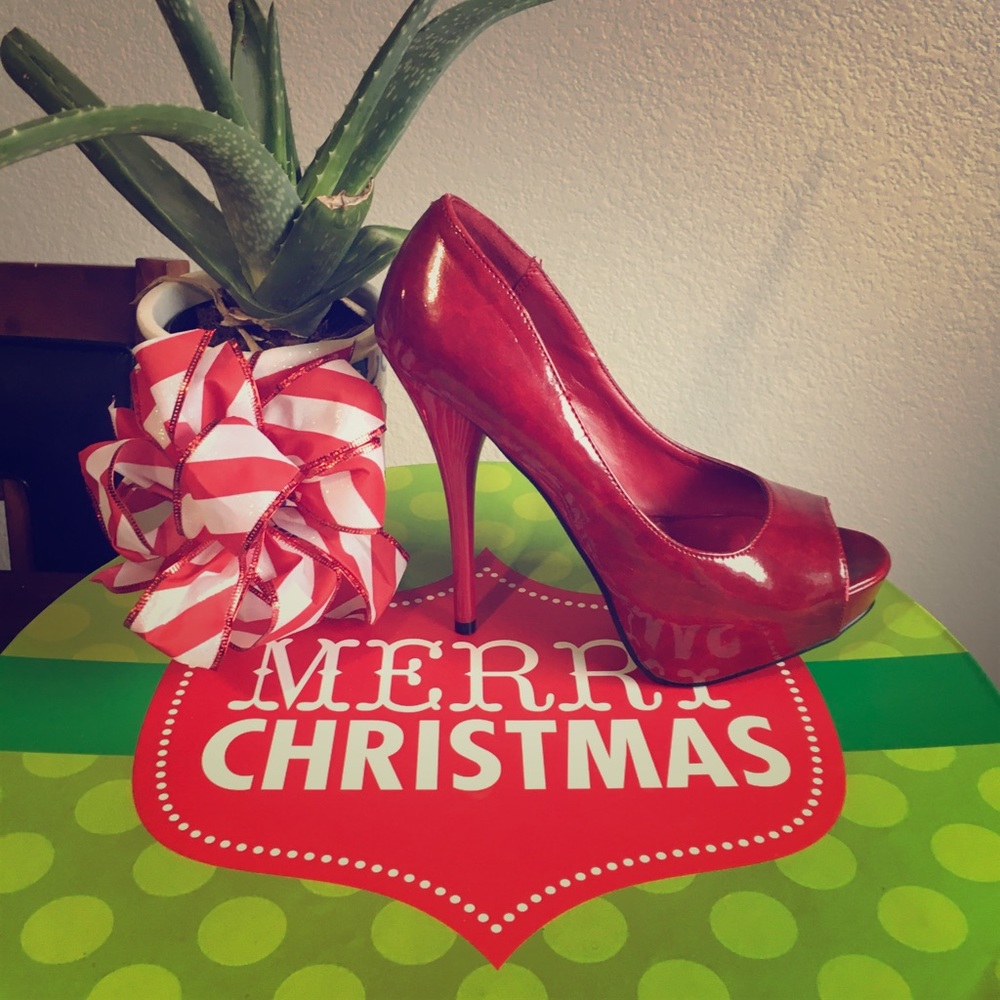 Call it Spring high heel sz 8